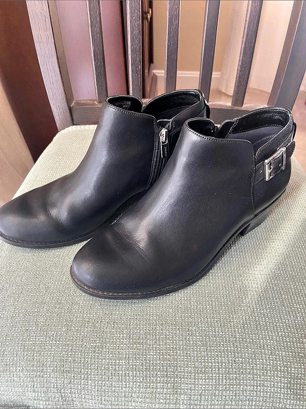 Vionic Black Ankle Boots
